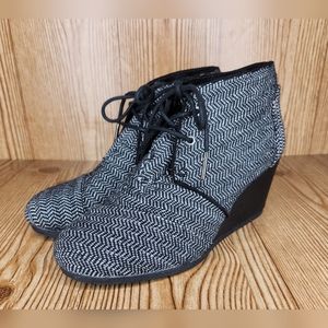 TOMS Women's Desert Wedge Bootie Size‎ 8.5
